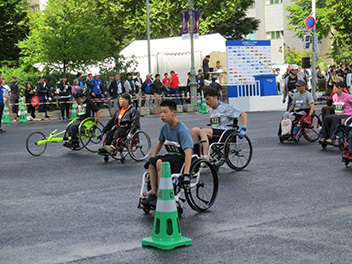 �͂܂Ȃ��Ԃ����}���\��2019�̗l�q04