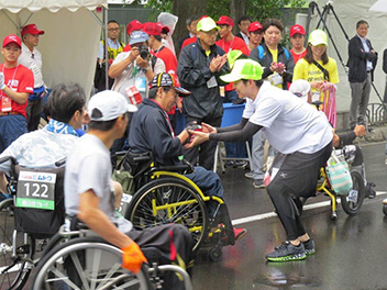 �͂܂Ȃ��Ԃ����}���\��2019�̗l�q08