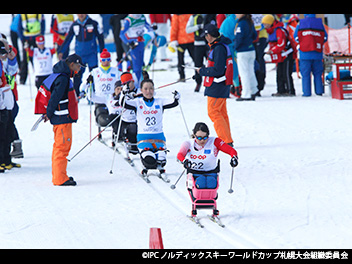 IPC�m���f�B�b�N�X�L�[���[���h�J�b�v�D�y���̗l�q